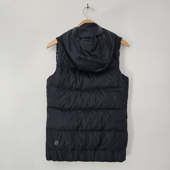 Lululemon Reversible Hooded Lightweight Down Vest - Picture 2 of 11